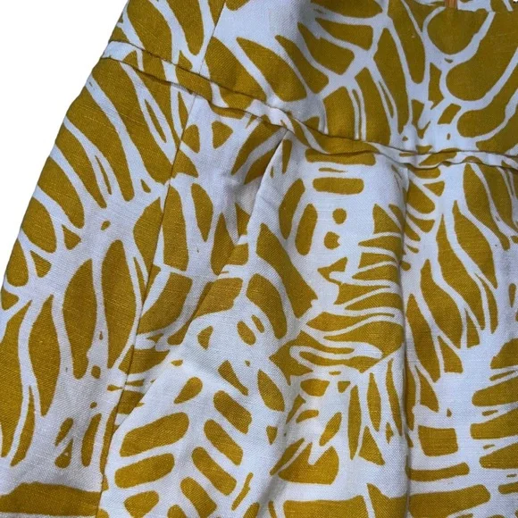 Loft Yellow Leaf Circle Skirt Women’s Size 6 - Picture 4 of 4